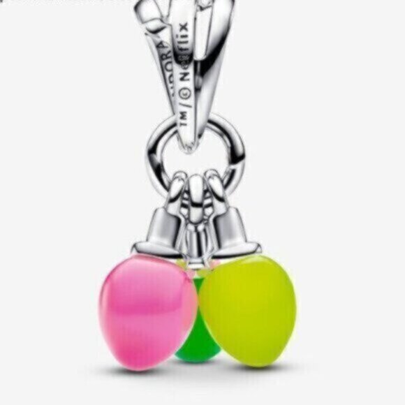 ✅Pandora Stranger Things Glow-in-the-dark Run Dangle Charm - Picture 2 of 7